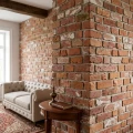 Narożnik-stary-mur-sciana-narozna-w-pokoju_MIN.webp